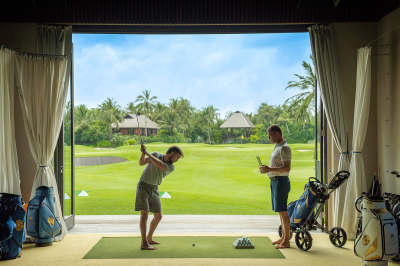 Golf- Learn from the experts